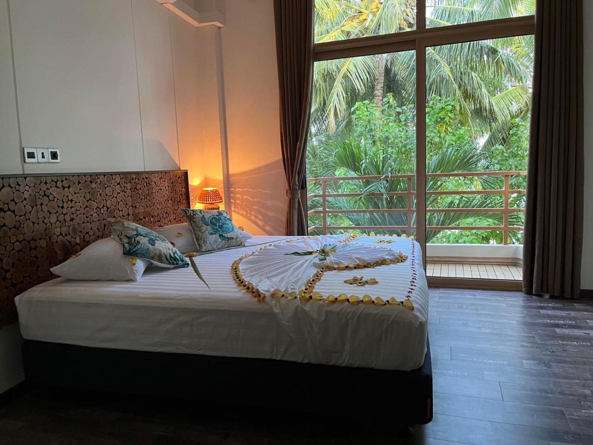 Finolhu Beach Guest House เฟลิดู ภายนอก รูปภาพ