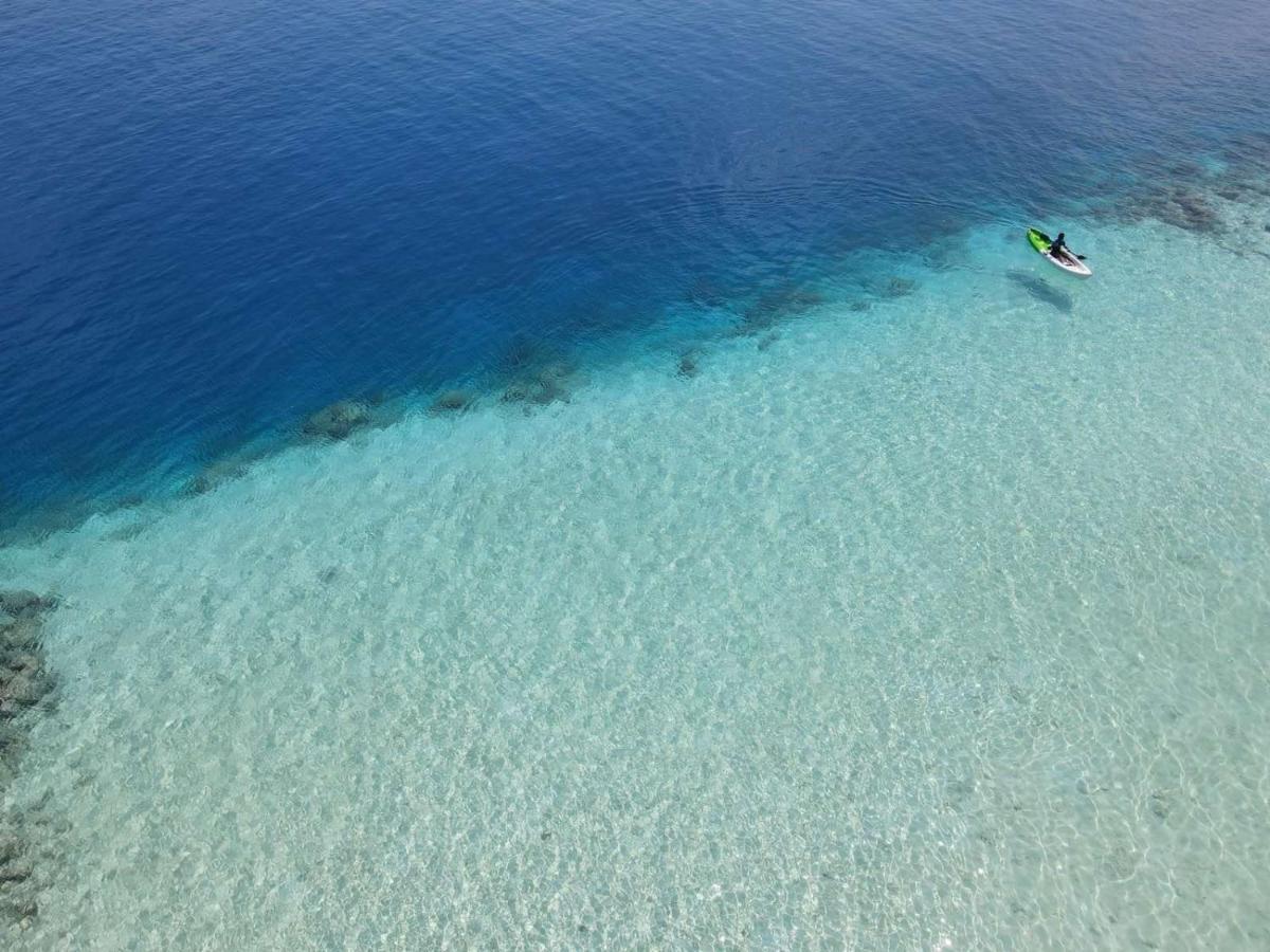 Finolhu Beach Guest House เฟลิดู ภายนอก รูปภาพ