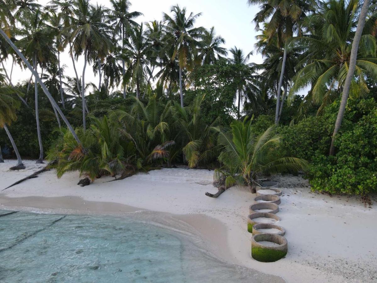 Finolhu Beach Guest House เฟลิดู ภายนอก รูปภาพ