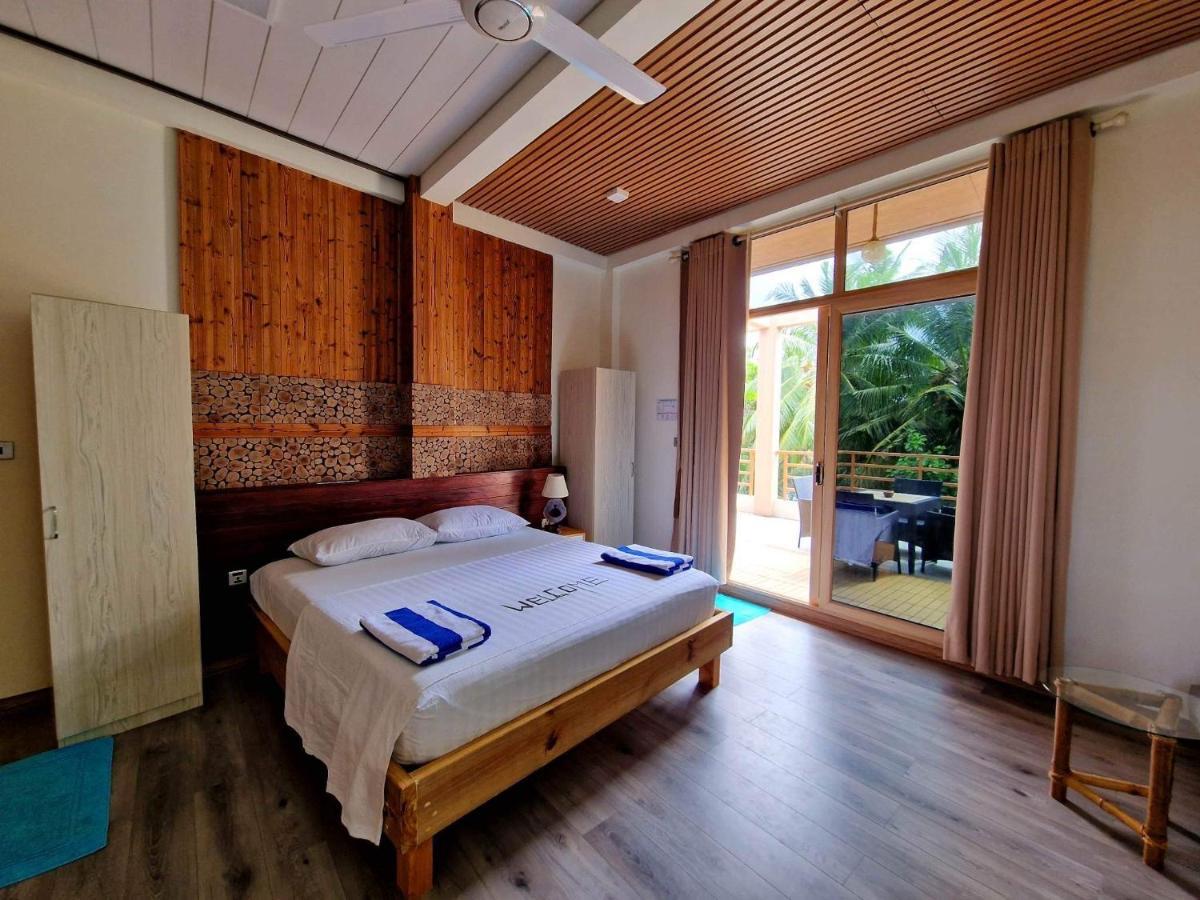 Finolhu Beach Guest House เฟลิดู ภายนอก รูปภาพ